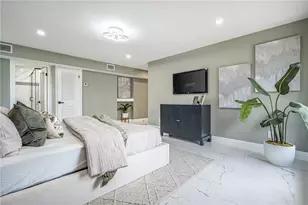 601 NE 1st, Miami, FL 33132 - Photo 13