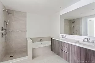 488 NE 18th, Miami, FL 33132 - Photo 9