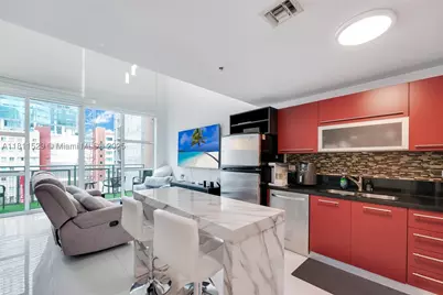 244 Biscayne #644, Miami, FL 33132 - Photo 3