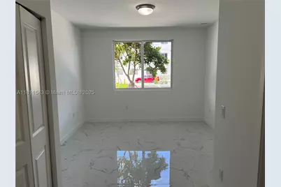 1010 SW 69th #104, Miami, FL 33144 - Photo 11