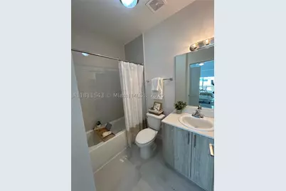 1010 SW 69th #104, Miami, FL 33144 - Photo 15