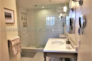 5161 Collins, Miami Beach, FL 33140 - Photo 13