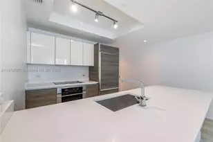 1100 S Miami, Miami, FL 33130 - Photo 7