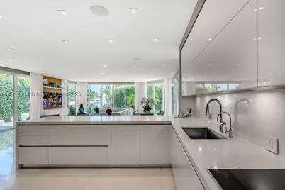 420 Island, Key Biscayne, FL 33149 - Photo 17