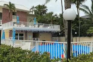 2426 SE 17th, Fort Lauderdale, FL 33316 - Photo 3