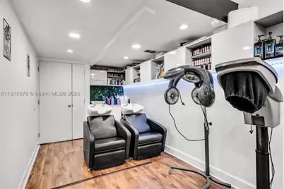 1913 Ponce De Leon, Coral Gables, FL 33134 - Photo 15