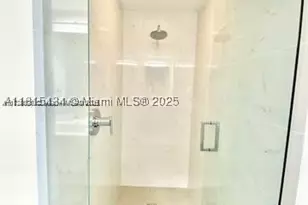 16385 Biscayne, North Miami Beach, FL 33160 - Photo 25