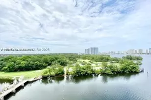 16385 Biscayne, North Miami Beach, FL 33160 - Photo 19