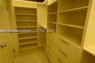 16385 Biscayne, North Miami Beach, FL 33160 - Photo 27