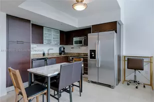 41 SE 5th, Miami, FL 33131 - Photo 7
