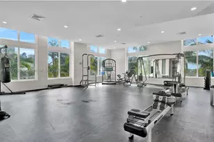 1900 N Bayshore, Miami, FL 33132 - Photo 15