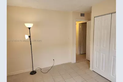 241 SE 9th #110, Pompano Beach, FL 33060 - Photo 13