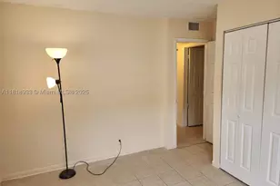 241 SE 9th, Pompano Beach, FL 33060 - Photo 13