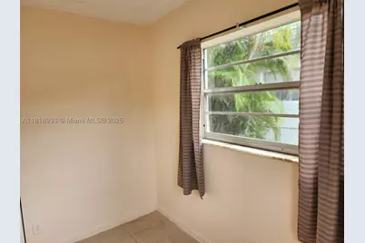 241 SE 9th #110, Pompano Beach, FL 33060 - Photo 15