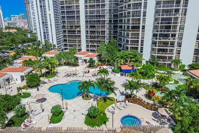20281 E Country Club #1412, Aventura, FL 33180 - Photo 47