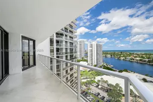 20281 E Country Club, Aventura, FL 33180 - Photo 39