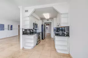 20281 E Country Club, Aventura, FL 33180 - Photo 15