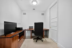 20155 NE 38th, Aventura, FL 33180 - Photo 59