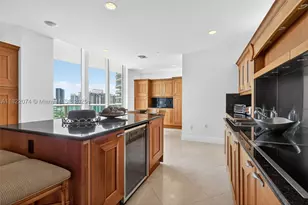 20155 NE 38th, Aventura, FL 33180 - Photo 17