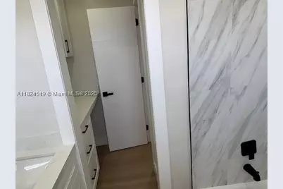 215 SE 3rd #307B, Hallandale Beach, FL 33009 - Photo 25