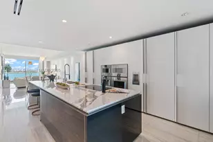 10203 Collins, Bal Harbour, FL 33154 - Photo 15