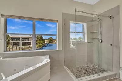 2108 NE 24th, Wilton Manors, FL 33305 - Photo 13