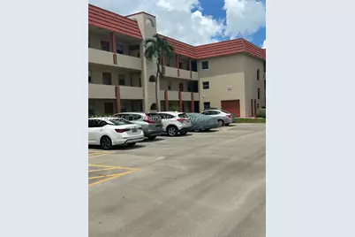 2800 W Sunrise Lakes #104, Sunrise, FL 33322 - Photo 1