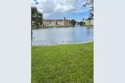 2800 W Sunrise Lakes #104, Sunrise, FL 33322 - Photo 13