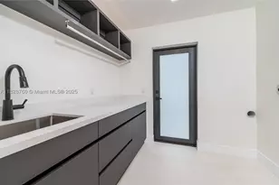 7101 E Troon, Miami Lakes, FL 33014 - Photo 37
