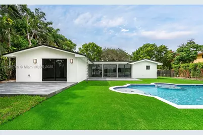 7101 E Troon, Miami Lakes, FL 33014 - Photo 5