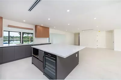 7101 E Troon, Miami Lakes, FL 33014 - Photo 13