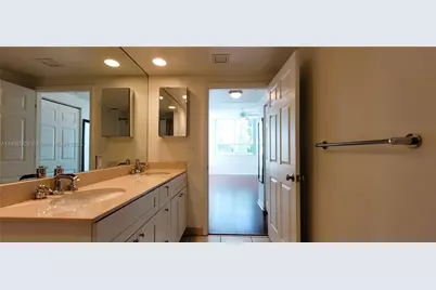 2000 N Bayshore #509, Miami, FL 33137 - Photo 17