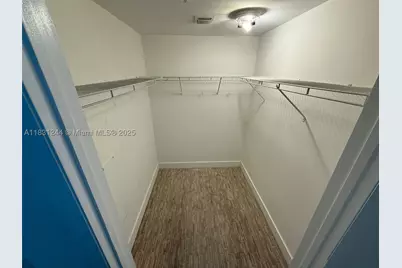 244 Biscayne #908, Miami, FL 33132 - Photo 9