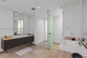 3250 NE 188th, Aventura, FL 33180 - Photo 25