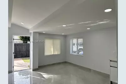 42 SE 10th, Dania Beach, FL 33004 - Photo 25