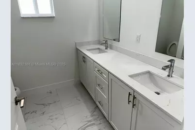 1828 NE 1st, Homestead, FL 33033 - Photo 15