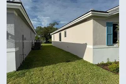1828 NE 1st, Homestead, FL 33033 - Photo 3