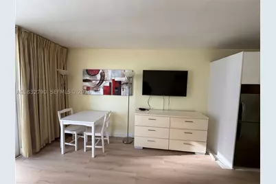 19201 Collins #717, Sunny Isles Beach, FL 33160 - Photo 7