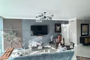 350 S Miami, Miami, FL 33130 - Photo 19