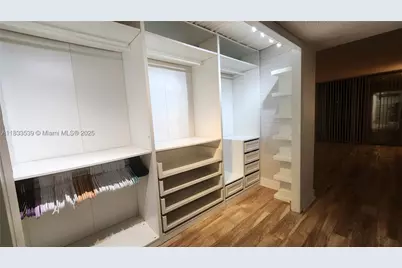 18051 Biscayne #1705, Aventura, FL 33160 - Photo 15