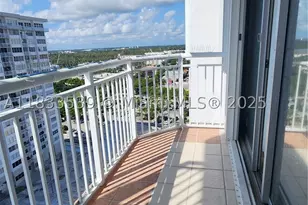 18051 Biscayne, Aventura, FL 33160 - Photo 21