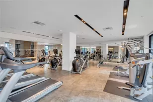 9 Island, Miami Beach, FL 33139 - Photo 21
