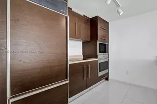 465 Brickell, Miami, FL 33131 - Photo 9