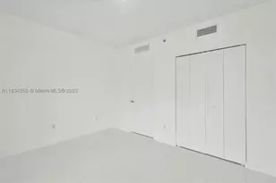 465 Brickell, Miami, FL 33131 - Photo 17