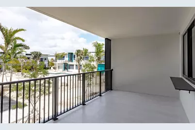 4400 Sunrise #S2-A, Plantation, FL 33317 - Photo 21