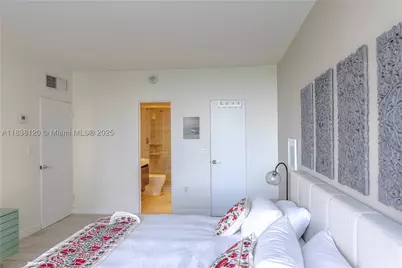 10275 Collins #634, Bal Harbour, FL 33154 - Photo 25