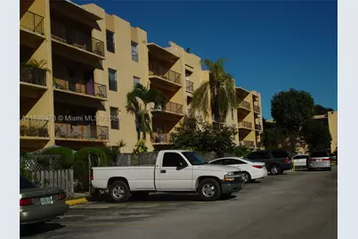 5755 W 20 #206, Hialeah, FL 33012 - Photo 21