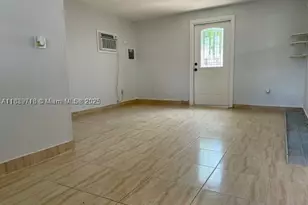 330 W 40th, Hialeah, FL 33012 - Photo 17