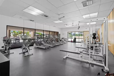 20379 W Country Club #PH38, Aventura, FL 33180 - Photo 23