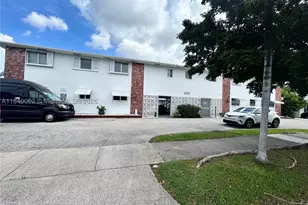 1717 Rodman, Hollywood, FL 33020 - Photo 13